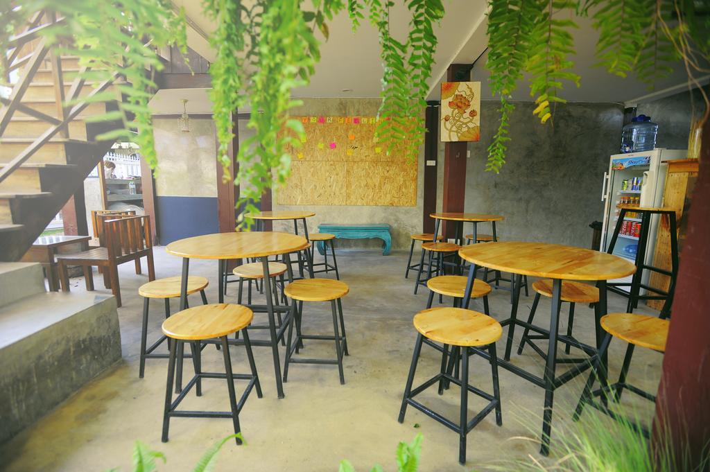 Manon Hostel Chiang Mai Luaran gambar