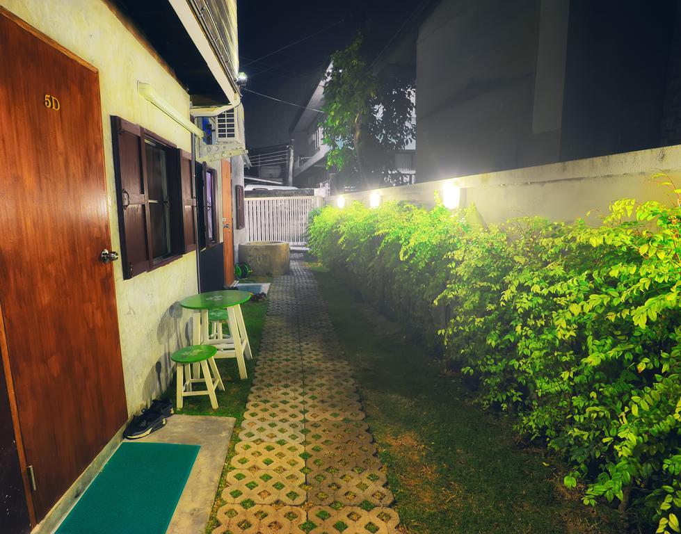 Manon Hostel Chiang Mai Bilik gambar