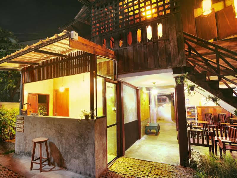 Manon Hostel Chiang Mai Luaran gambar